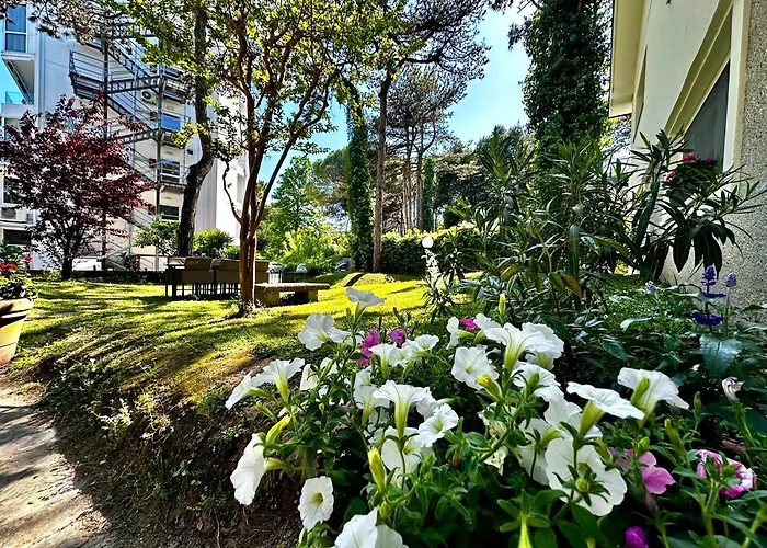 Greif Pineta Willa *